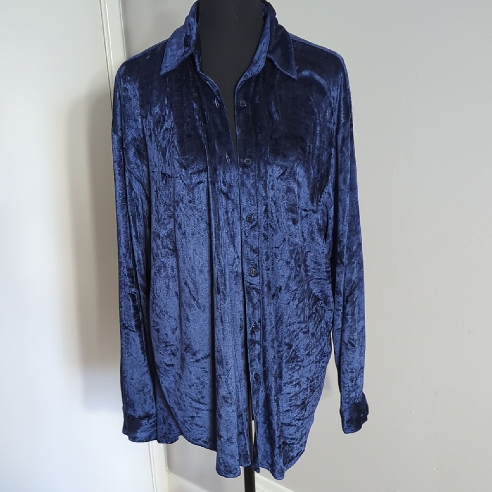 Sorel Velvet Shirt in Deep Blue Medium